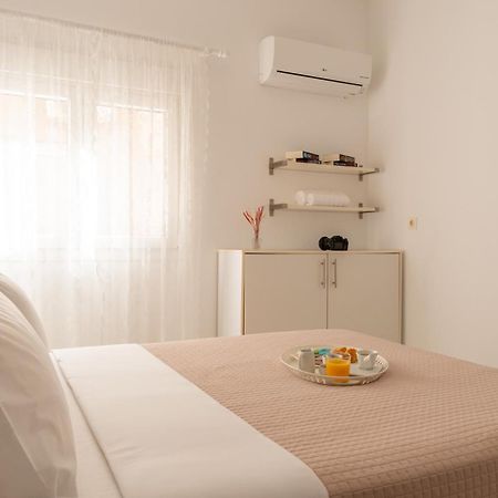 Elio A 1Bdr Apt With Garden 1 Min From The Beach By Hospi Heraklion  Exterior photo